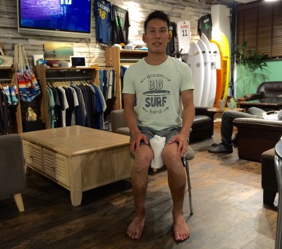 お腹痩せ座りのポイント 膝とつま先の向きを合わせる工夫