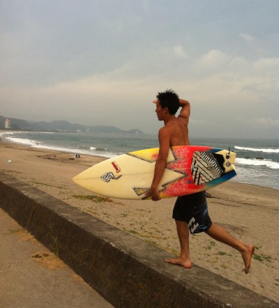 ピラティスインストラクター高橋和晃 サーフィン