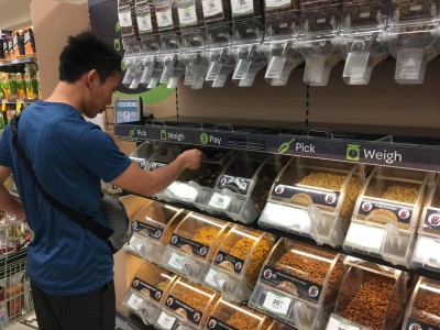 オーストラリア ヌーサのスーパー ナッツ、豆、シリアル