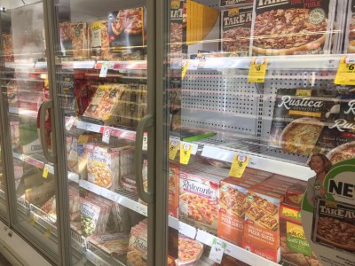 オーストラリア 食文化 冷凍食品のピザ