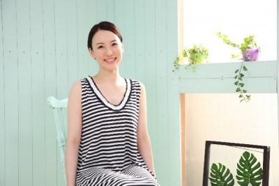 【お腹痩せ効果】 正しい椅子の座り方