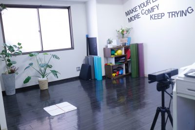 くびれ専門 ボディバランススタジオCOMFY ボタニカル始めました。 2