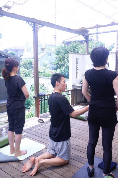 湘南美女会 綺麗な上半身の姿勢を作る復習