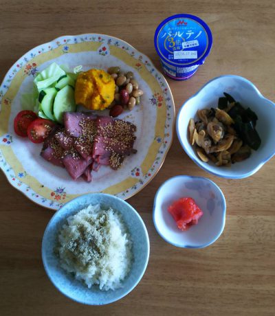 朝食をしっかり食べる