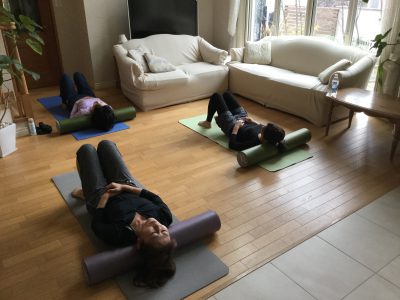 湘南美女会 首のストレッチ