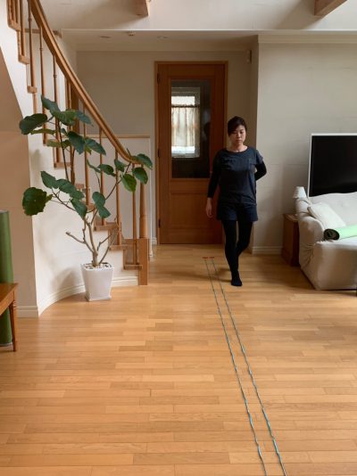 ヒールウォーキングの練習