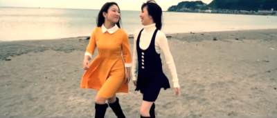 ぺティーズ pattis由比ガ浜を歩く